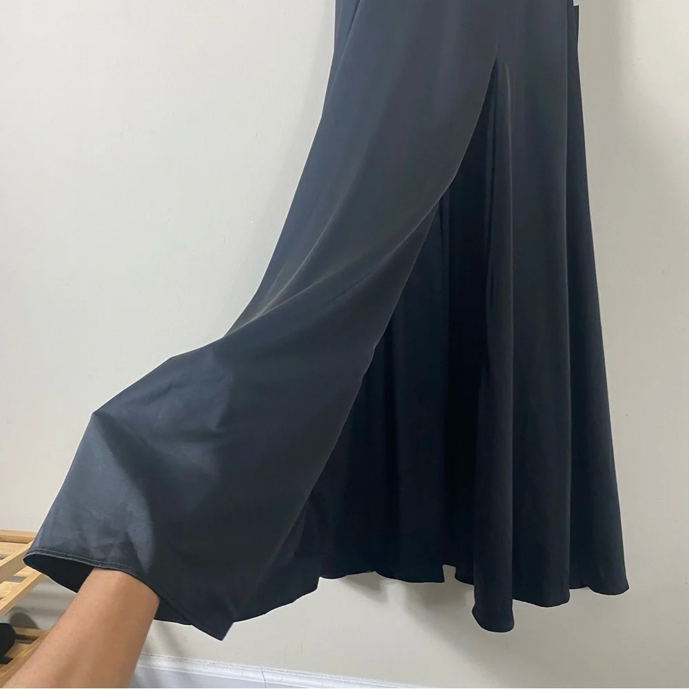 NEW Lulu’s Upscale Poise Black Satin Bow Strapless Maxi Dress Black